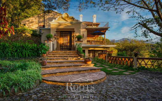 casa venta el hato casco urbano de antigua guatemala roots real estate bienes raices antigua guatemala